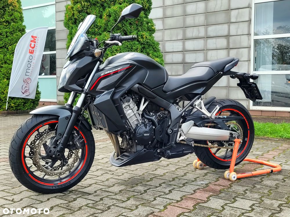 Honda CB - 8
