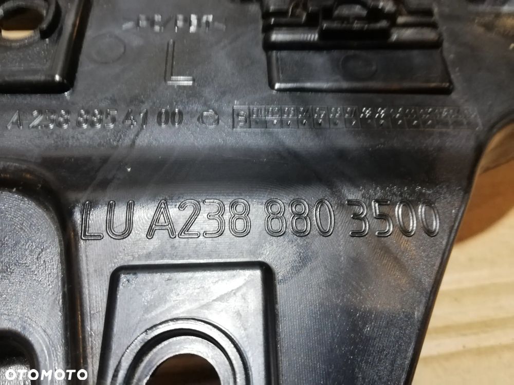 MERCEDES E KLASA W213 SEDAN ŚLIZG ZDERZAKA TYŁ R - 3