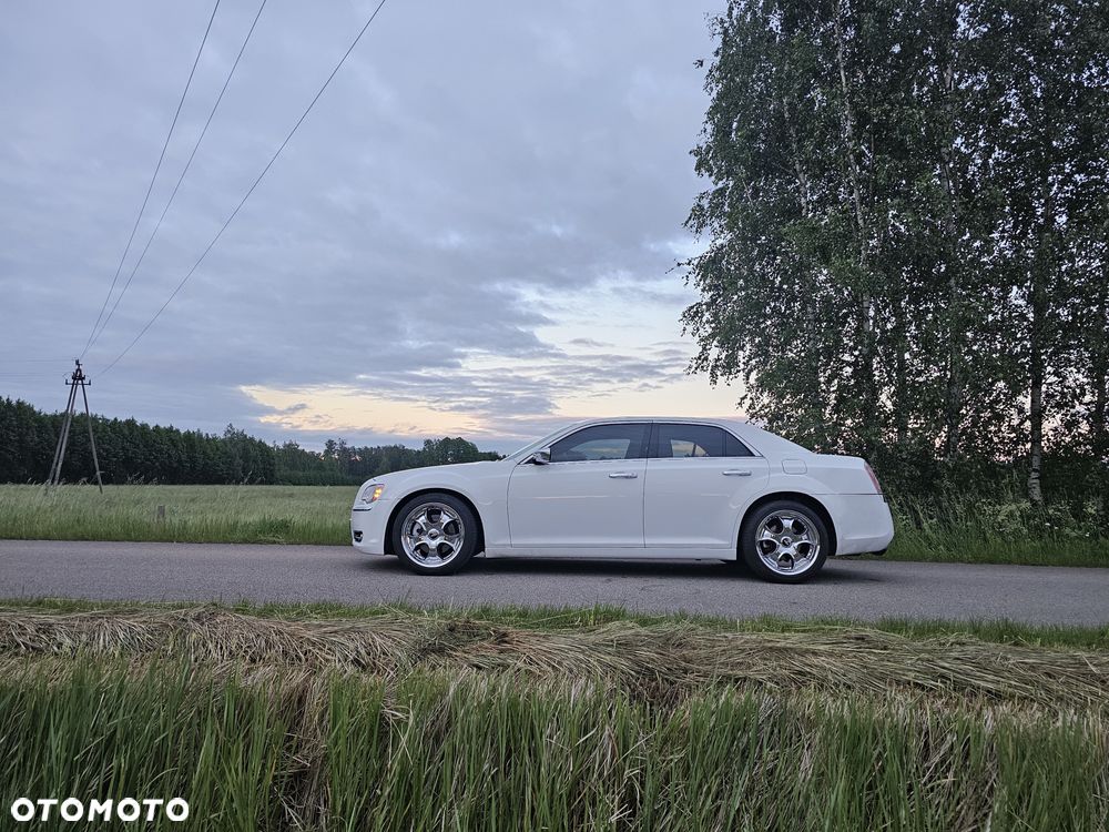 Chrysler 300C - 7