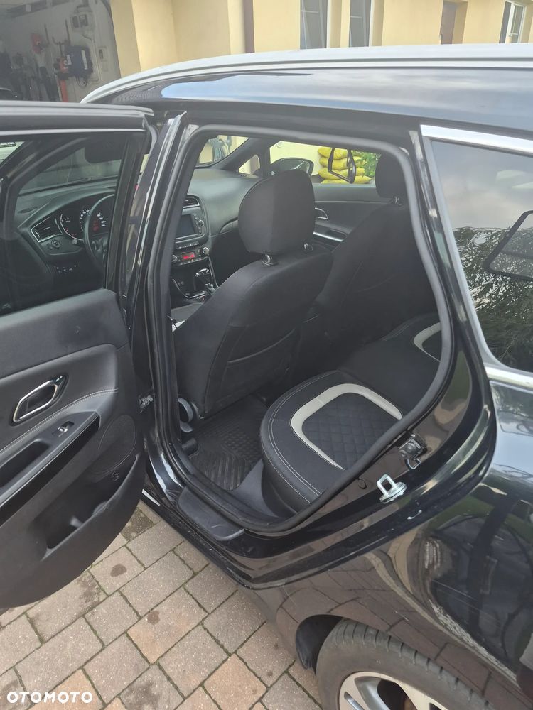 Kia Ceed 1.6 CRDi GT Line DCT - 9