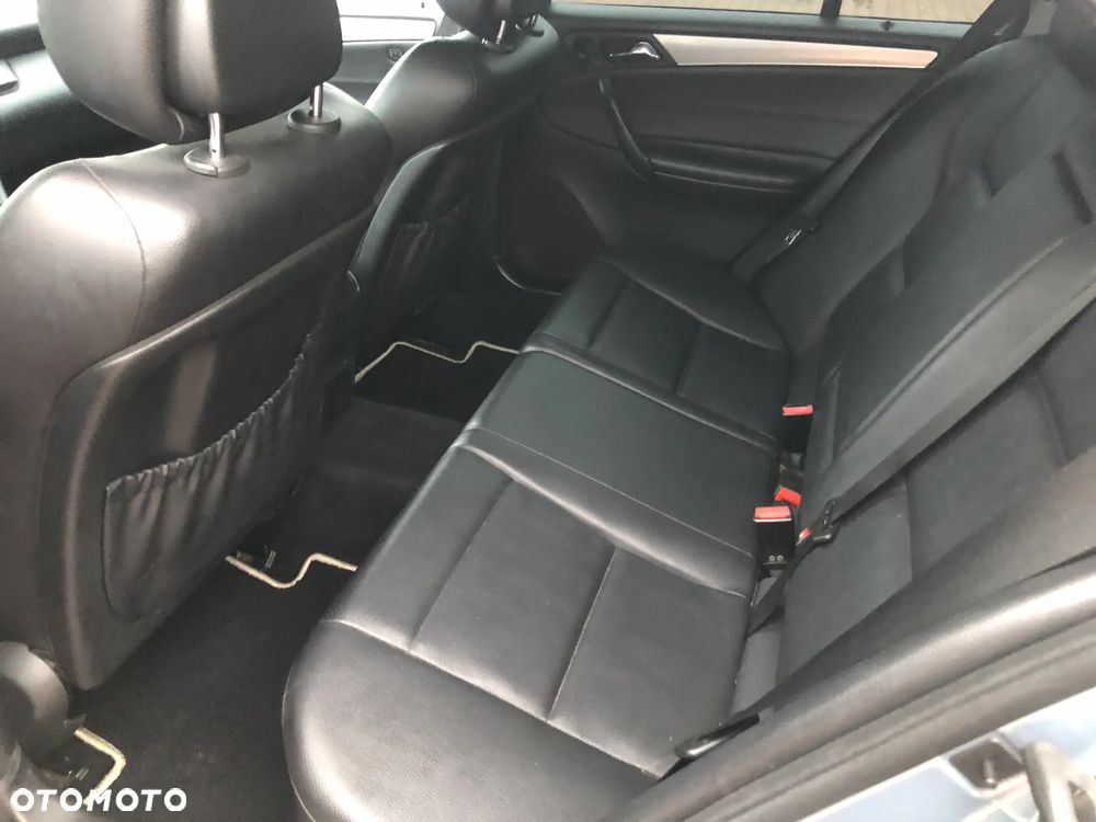 Mercedes-Benz Klasa C 200 Kompressor Avantgarde Sport Edition - 10