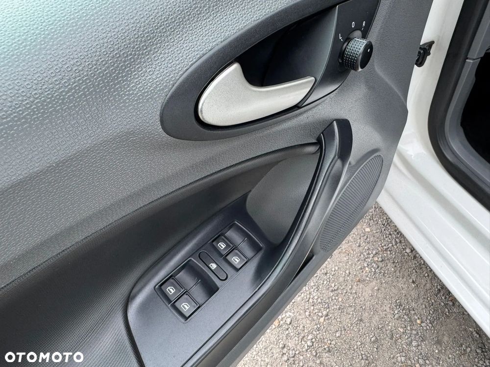 Seat Ibiza 1.4 16V Passion - 22