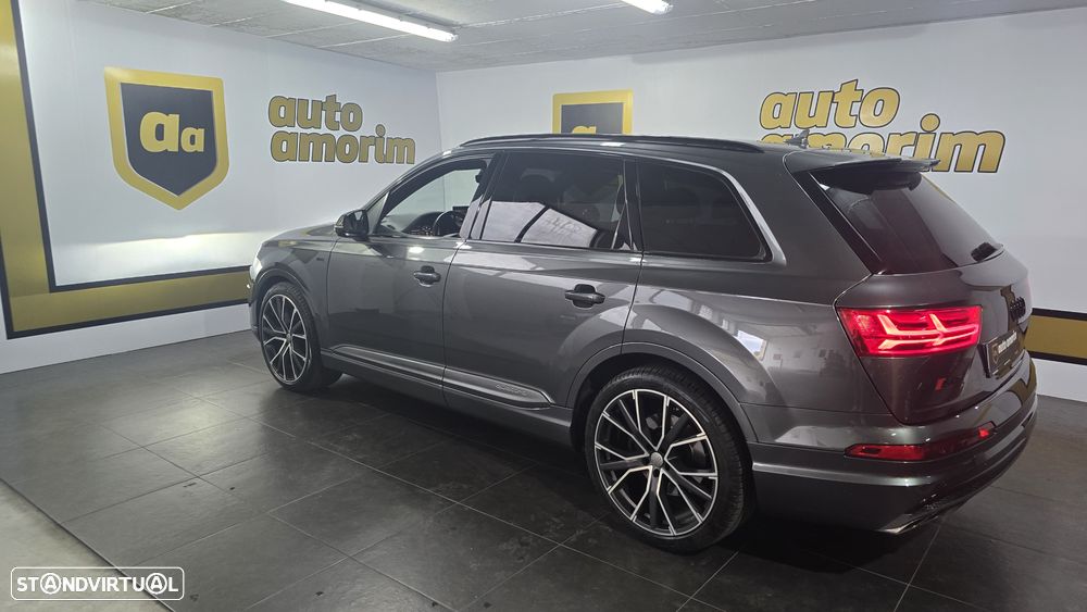 Audi SQ7 - 11