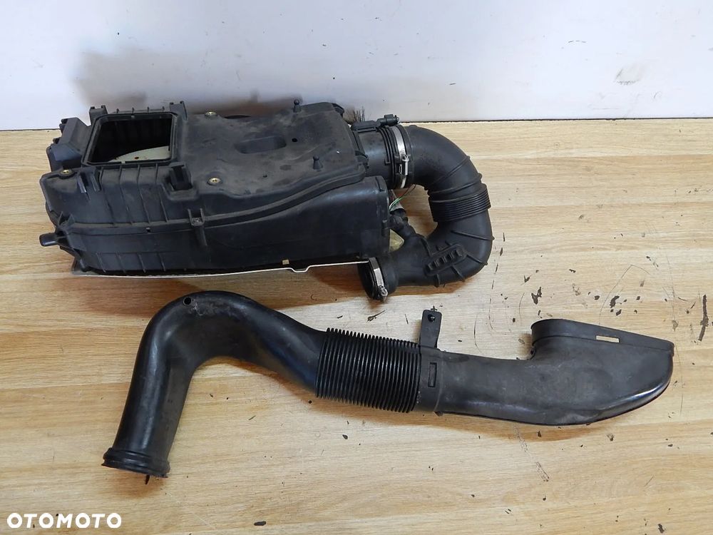 Obudowa dolot przewód rura filtra powietrza 2.2 CDi Mercedes E klasa 212 W212 Lift w207 w204 09-16 Łuków części - 1