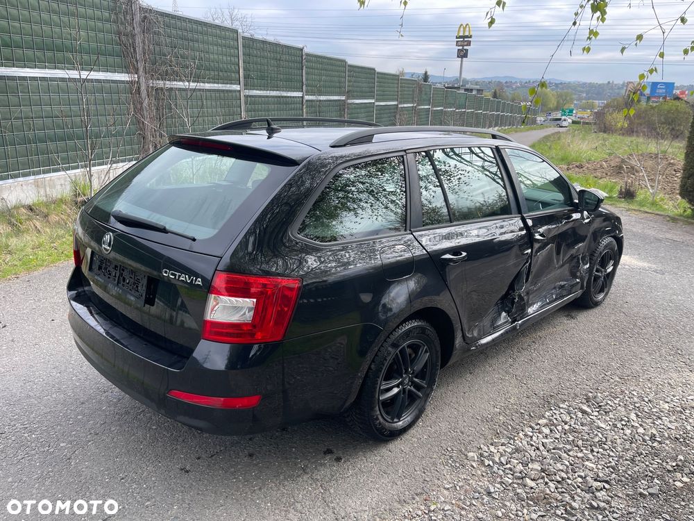 Skoda Octavia 1.6 TDI Joy - 2