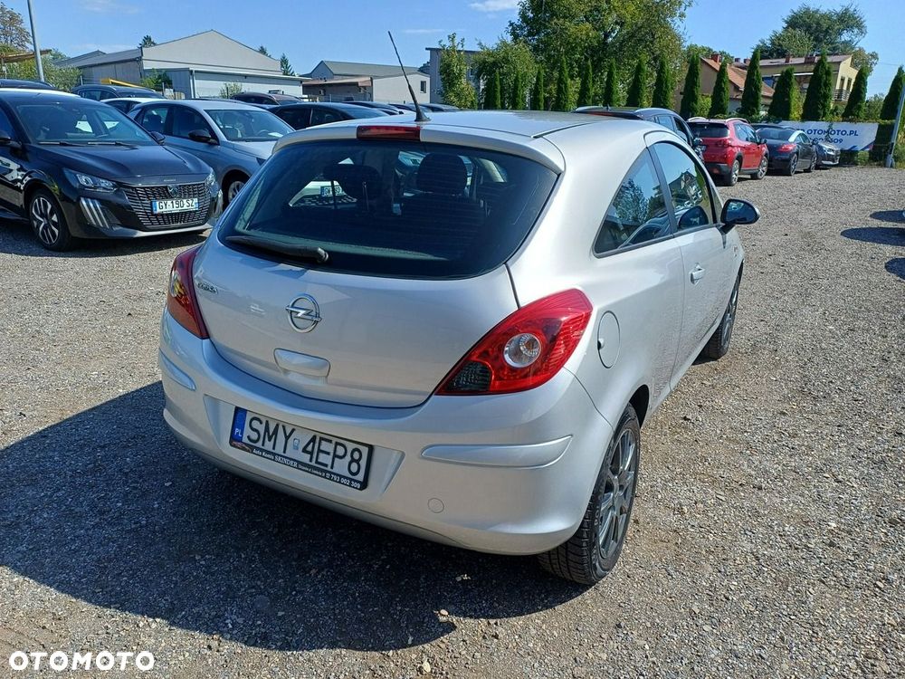 Opel Corsa 1.4 16V Edition - 7