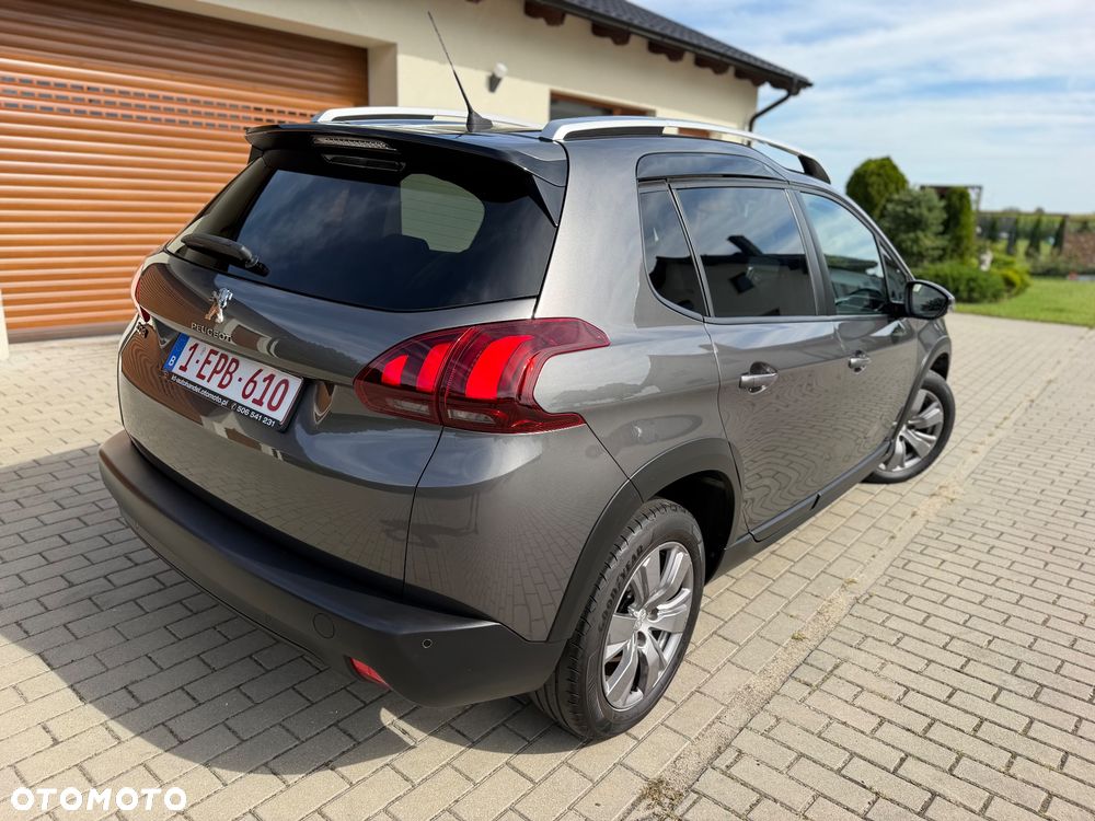 Peugeot 2008 BlueHDi 100 STOP & START Signature - 30