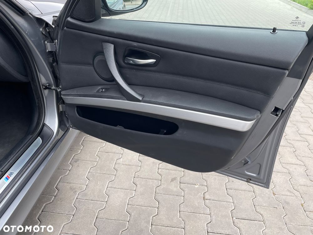 BMW Seria 3 - 21
