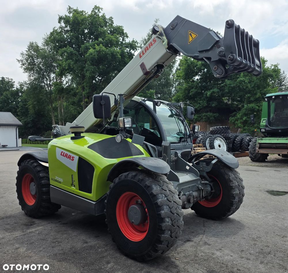 Claas Scorpion 7055 T4I  VPWR+40 - 18