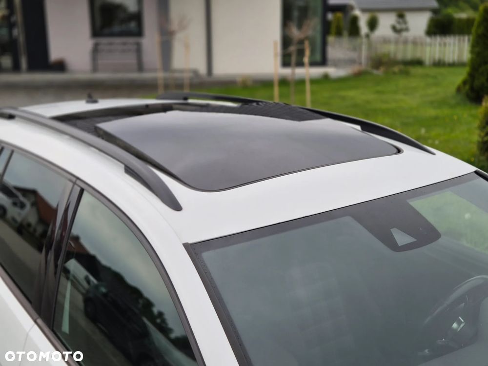 Volkswagen Golf GTD (BlueMotion Technology) - 32