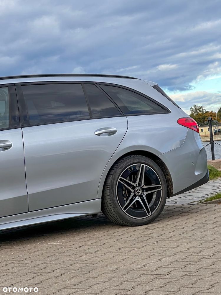 Mercedes-Benz Klasa C 220 d 4Matic 9G-TRONIC - 11