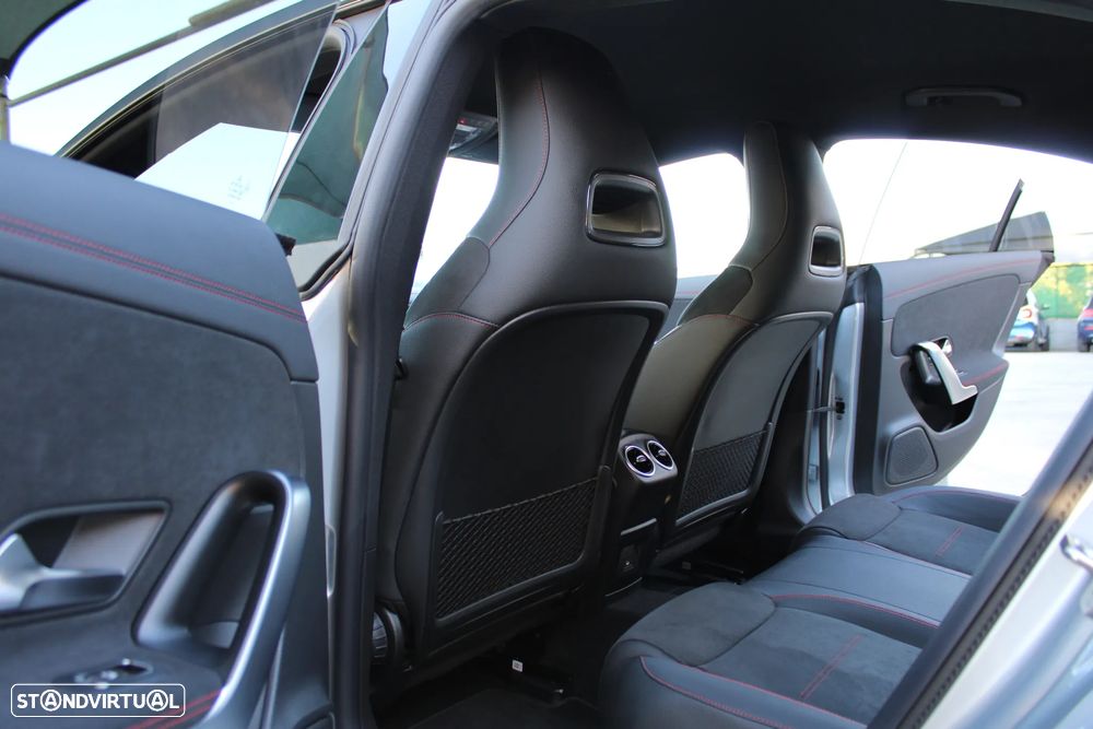 Mercedes-Benz CLA 200 7G-DCT AMG Line Advanced Plus - 44