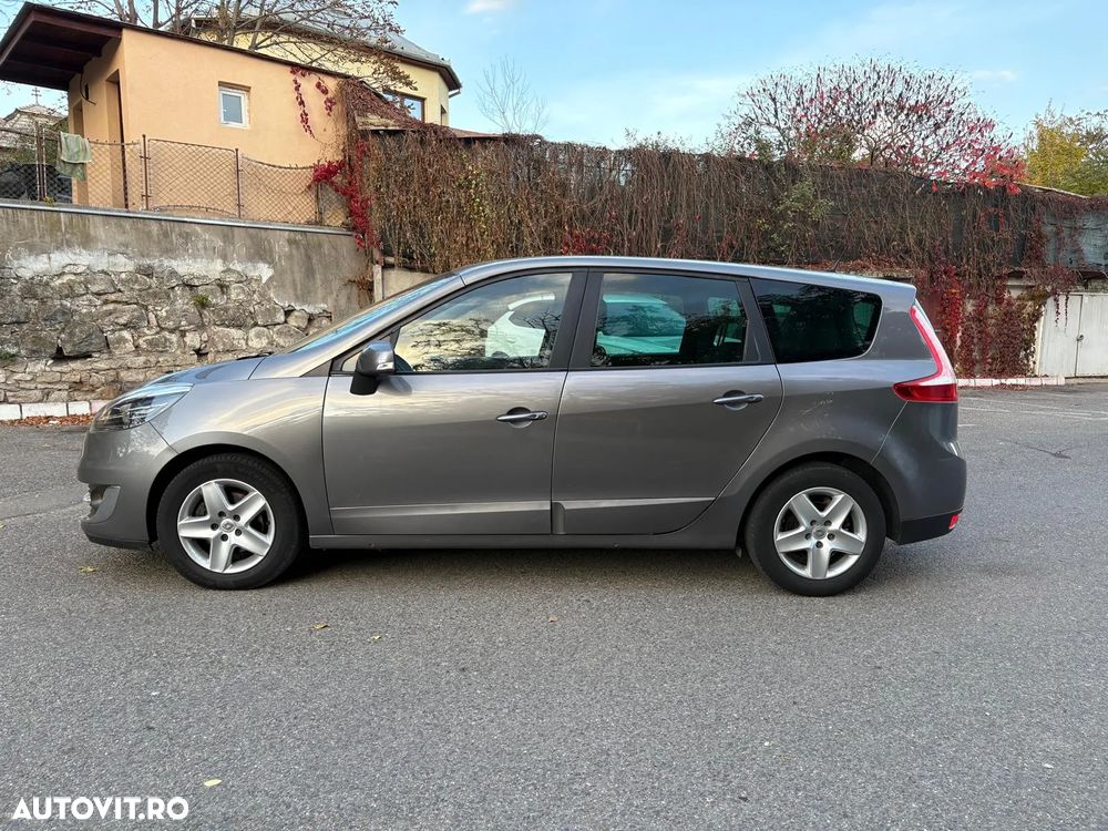 Renault Grand Scenic dCi 110 LIMITED - 30