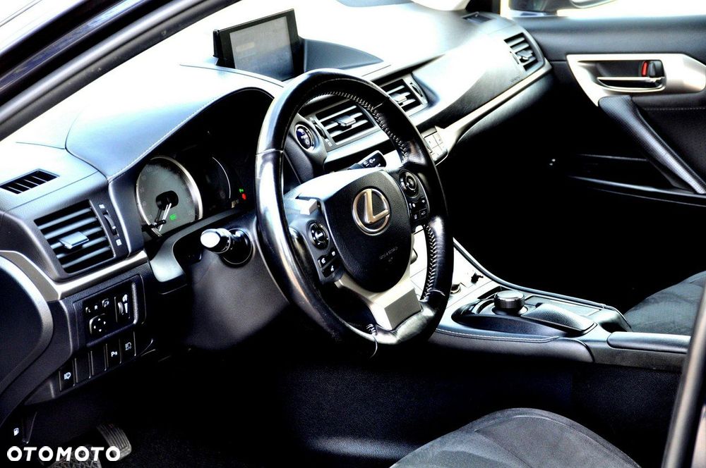 Lexus CT 200h Elegance EU6 - 29