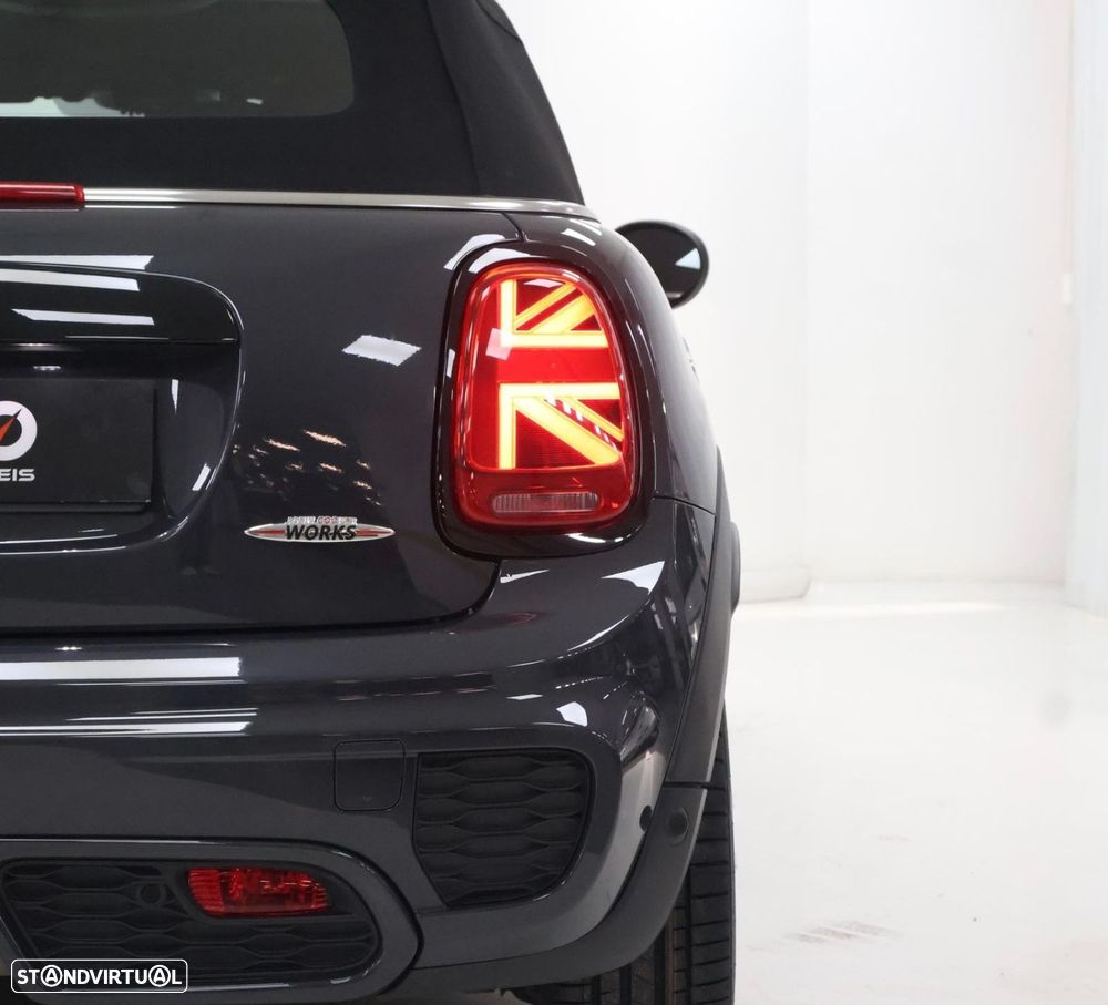 MINI Cabrio John Cooper Works Plus Auto Desportiva - 30