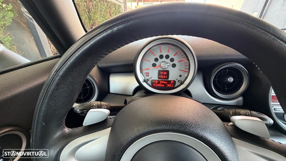 MINI 3 Portas Cooper D Auto - 12