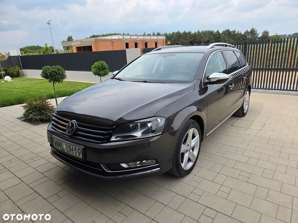 Volkswagen Passat - 25