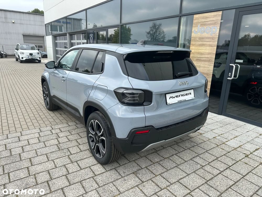 Jeep Avenger 1.2 T3 mHEV Summit FWD eDCT6 - 9