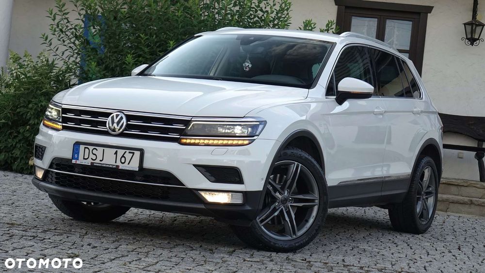 Volkswagen Tiguan - 1