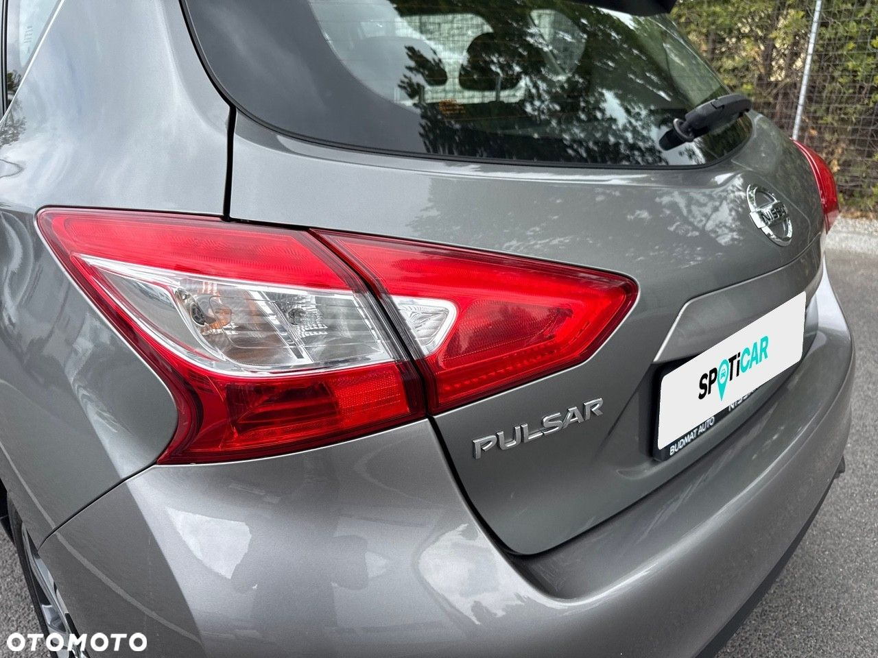 Nissan Pulsar 1.2 DIG-T Acenta EU6 - 13