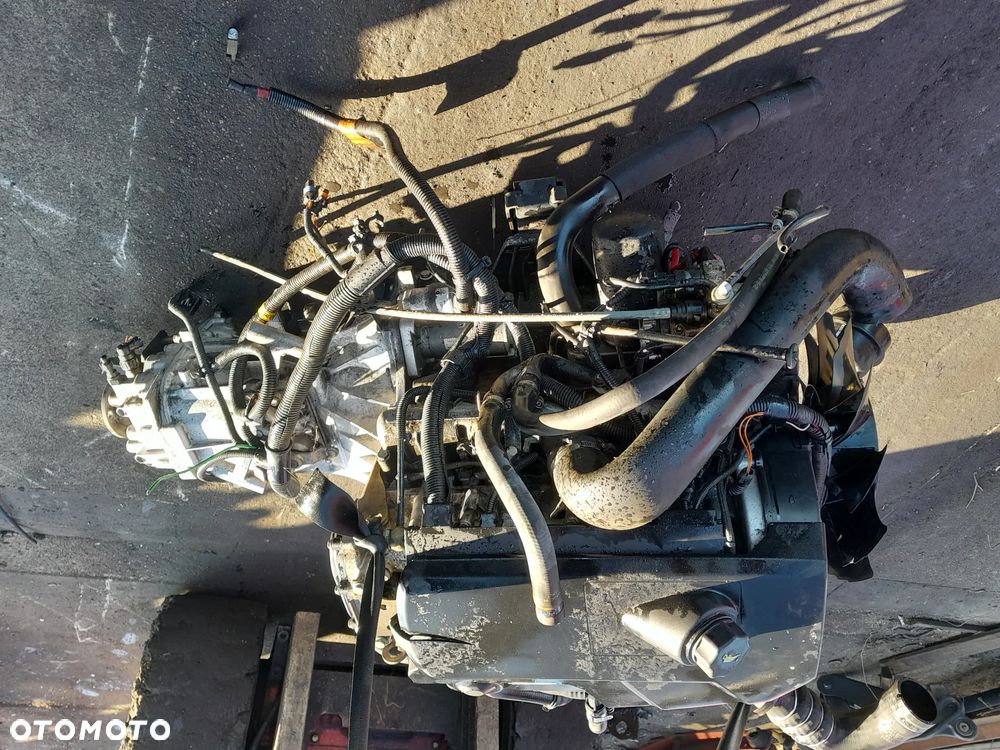 Silnik ze skrzynią biegów Iveco Daily 2.3 hpi F1AE0481B !! - 2