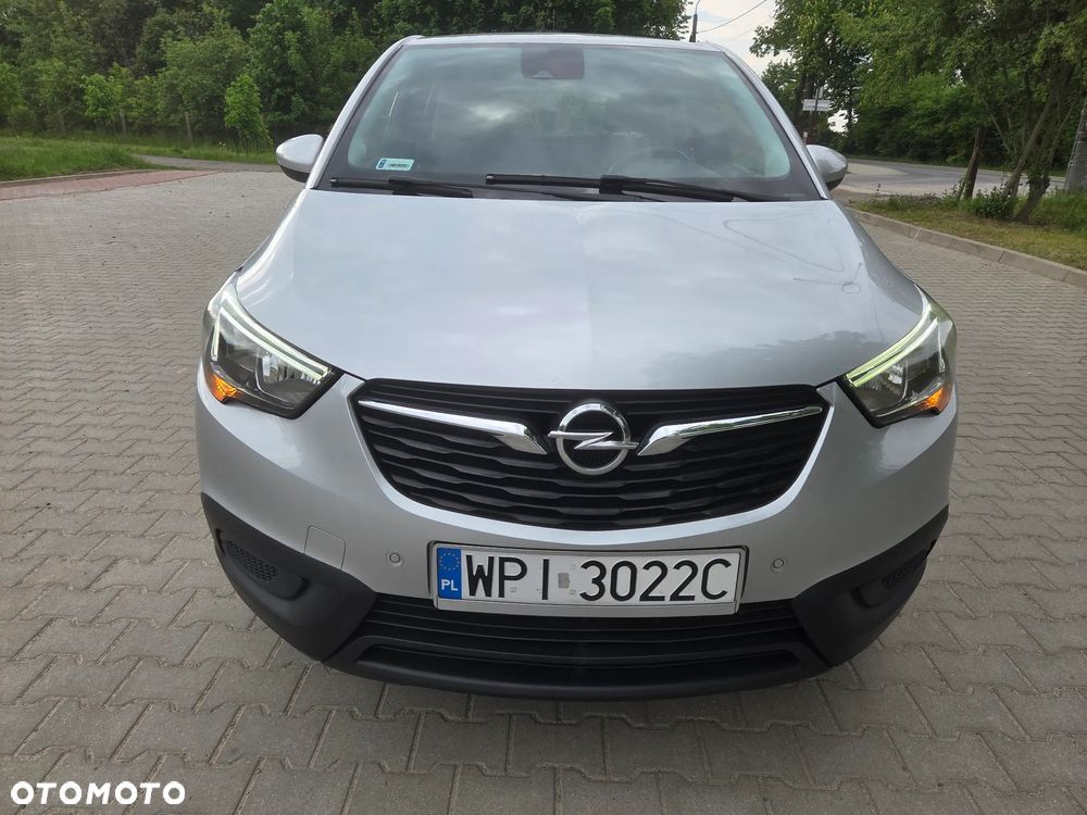Opel Crossland X 1.2 Essentia - 16
