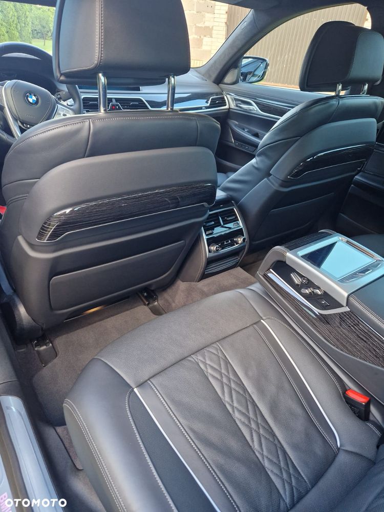 BMW Seria 7 730Ld - 12