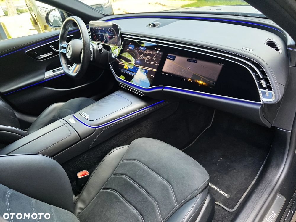 Mercedes-Benz Klasa E 220 d mHEV 4-Matic AMG 9G-Tronic - 19