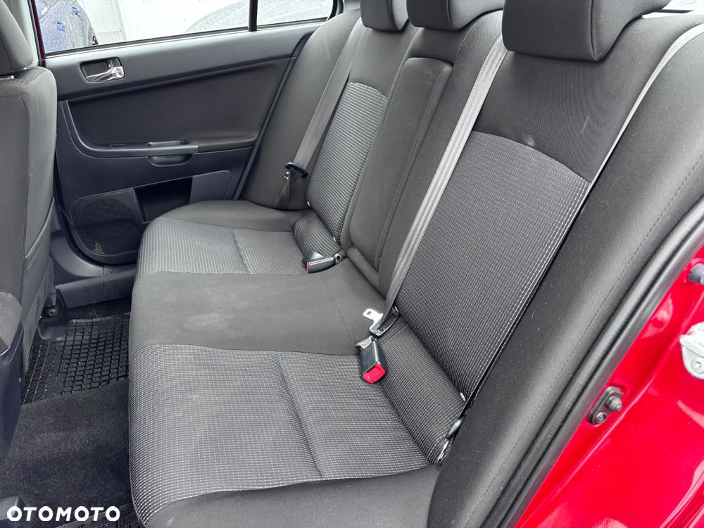 Mitsubishi Lancer 1.5 Inform ASTC - 14