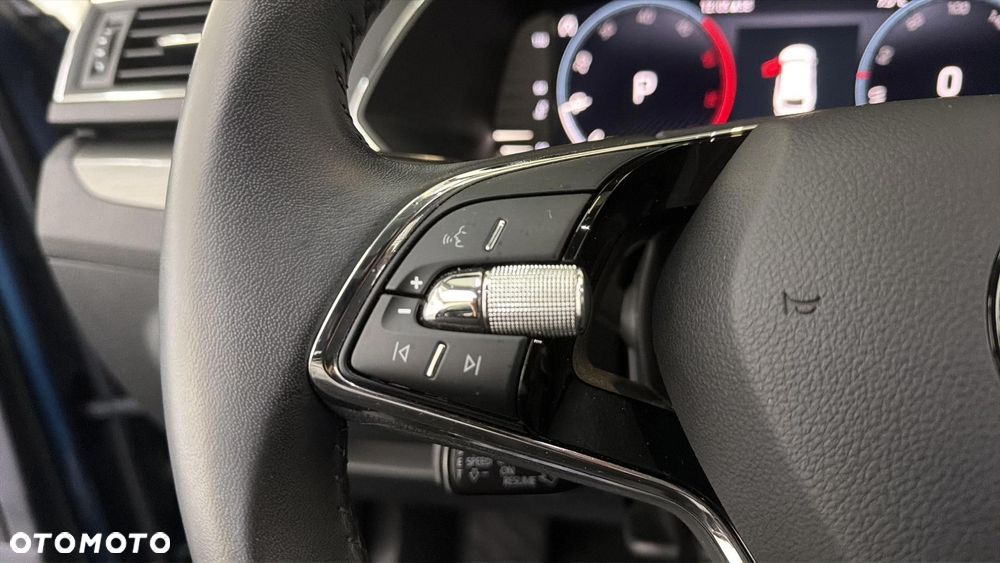 Skoda Superb 2.0 TDI SCR Style DSG - 24