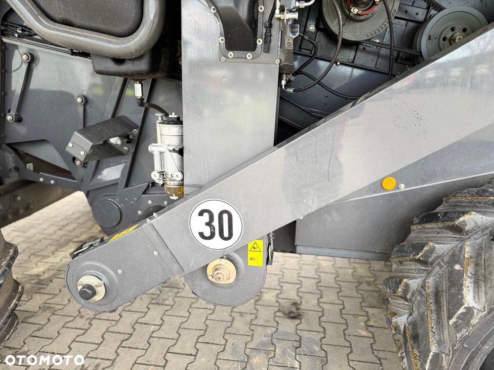 Claas Lexion 750TT z hederem - 15