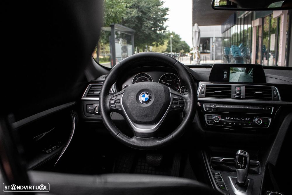 BMW 318 Gran Turismo d Aut. Luxury Line - 30