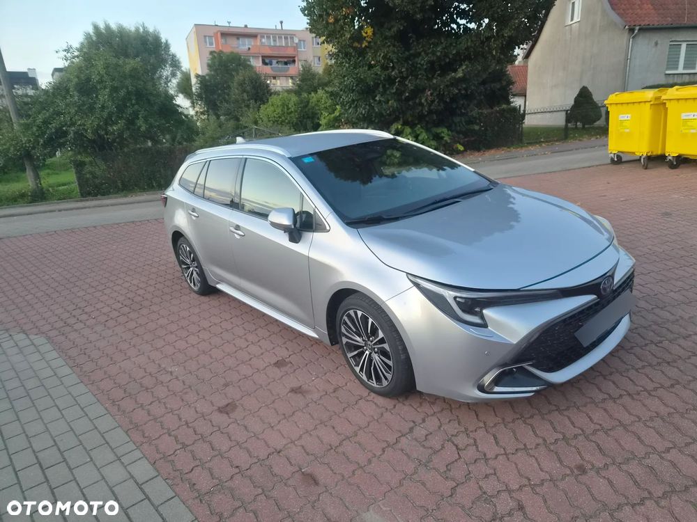 Toyota Corolla 2.0 Hybrid Comfort - 2