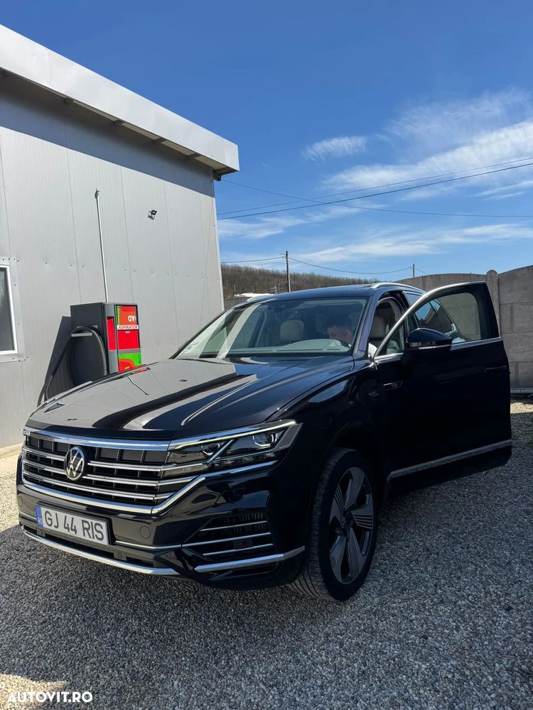 Volkswagen Touareg - 7