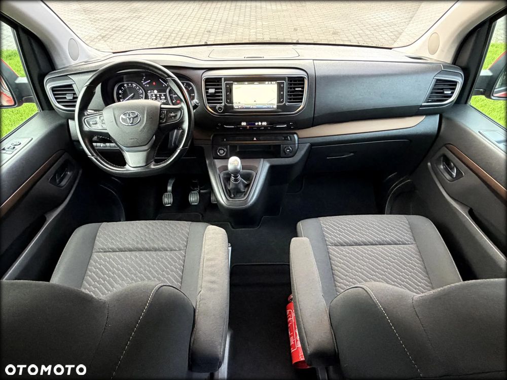 Toyota Proace Verso - 30