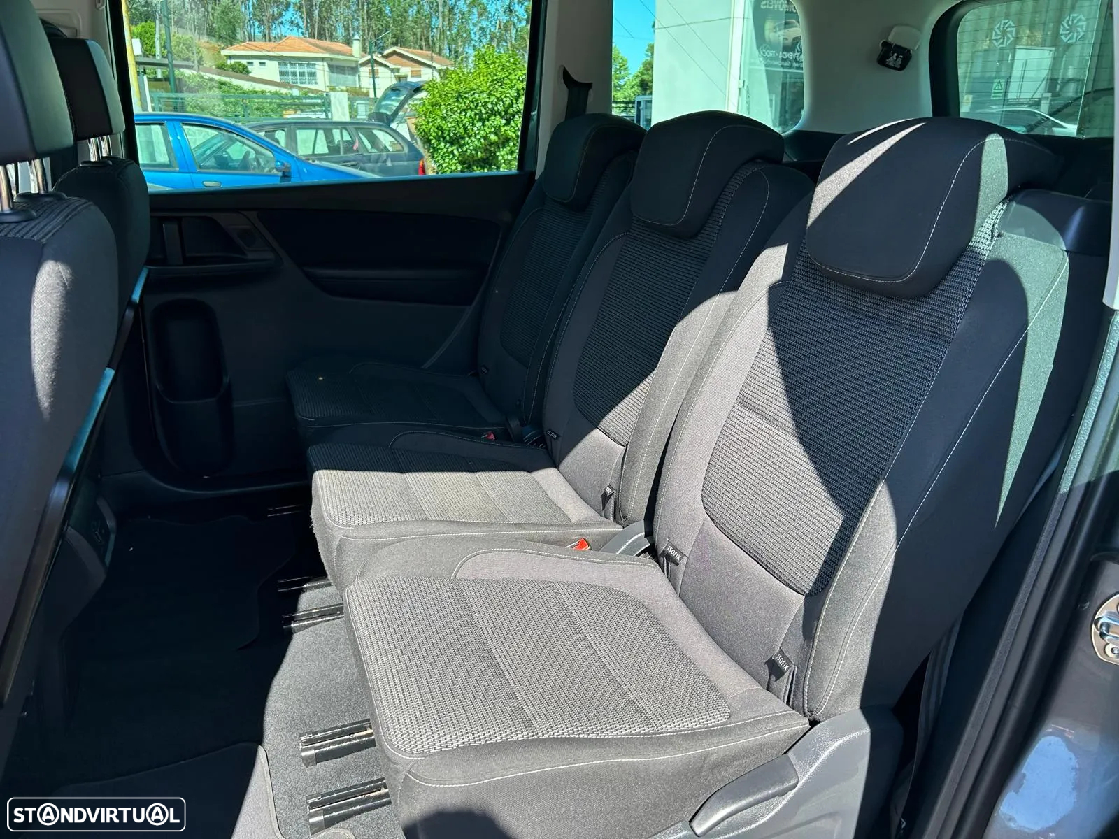 VW Sharan 2.0 TDI Confortline DSG - 30
