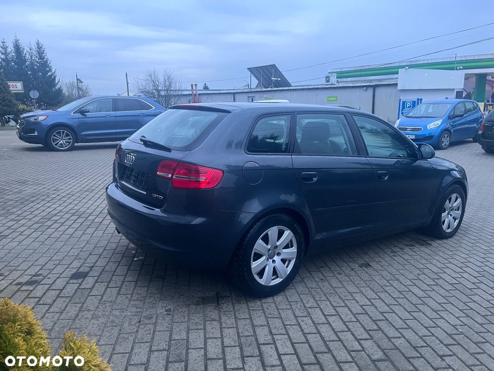 Audi A3 Sportback - 5