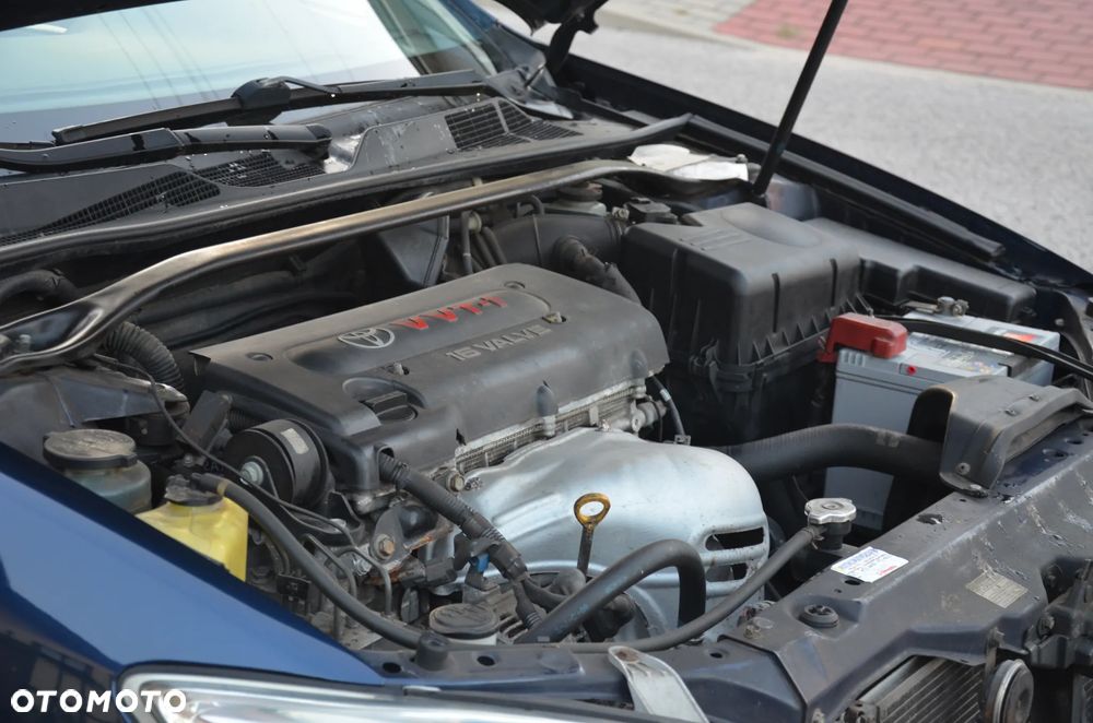 Toyota Camry 2.4 VVT-i - 6