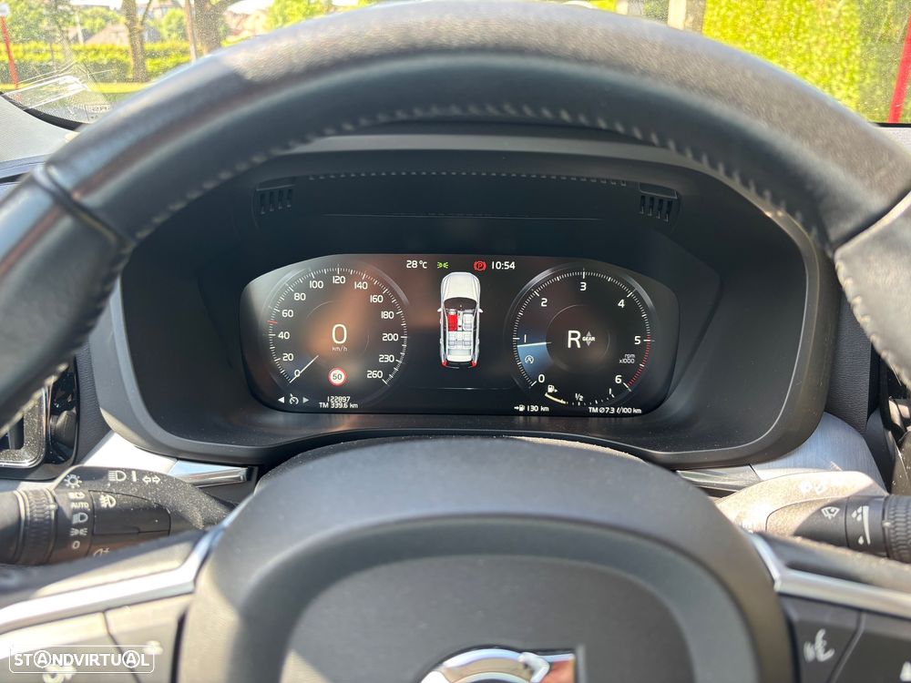 Volvo XC 60 2.0 D3 Momentum Plus - 15