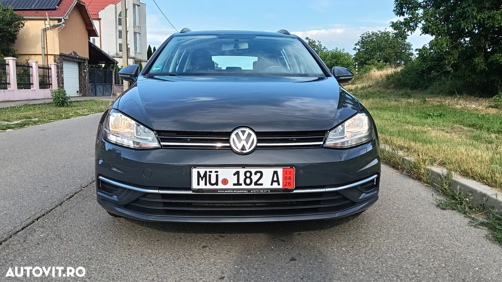 Volkswagen Golf 1.6 TDI Highline - 15