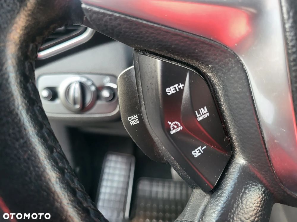 Ford Kuga 2.0 TDCi 4x4 Individual - 27