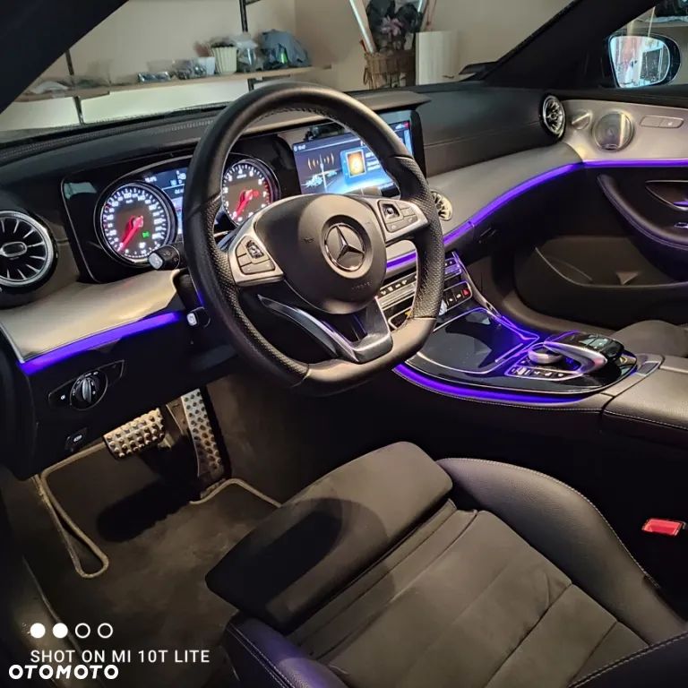 Mercedes-Benz Klasa E 300 Coupe 9G-TRONIC AMG Line - 8