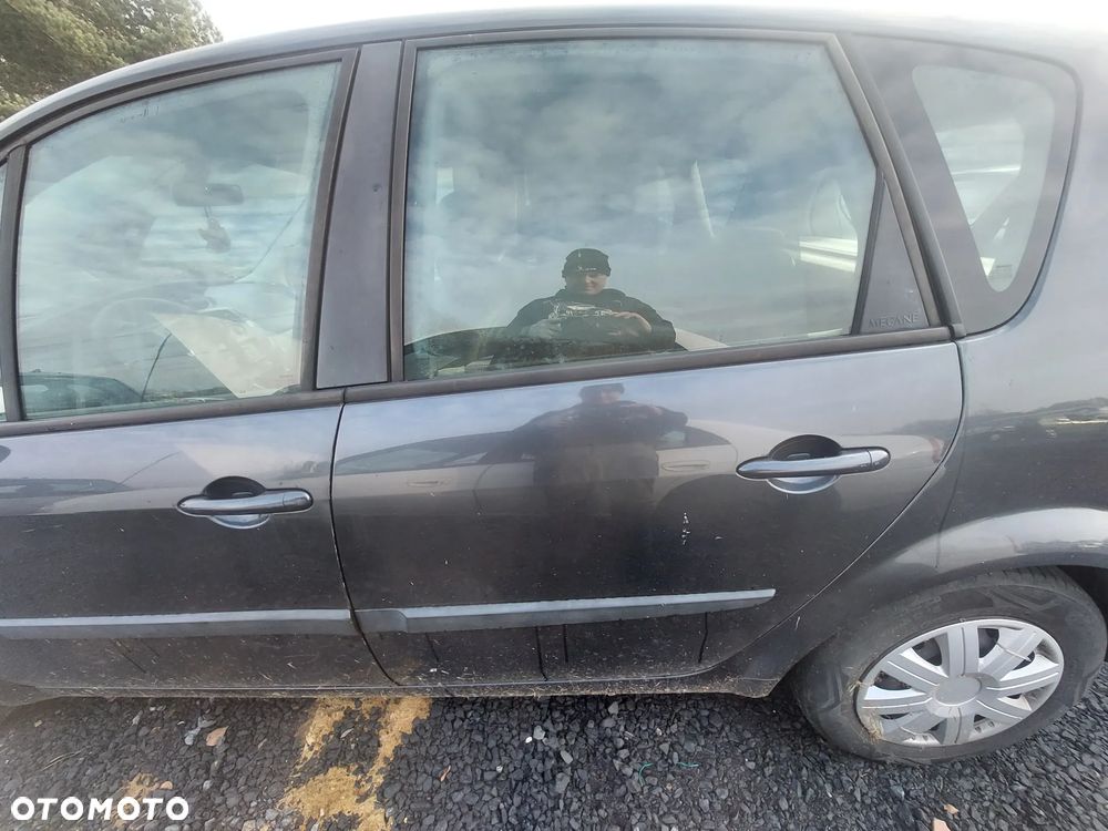 RENAULT SCENIC II DRZWI LEWY TYŁ TYLNE LEWE TEB66 43/10 - 1