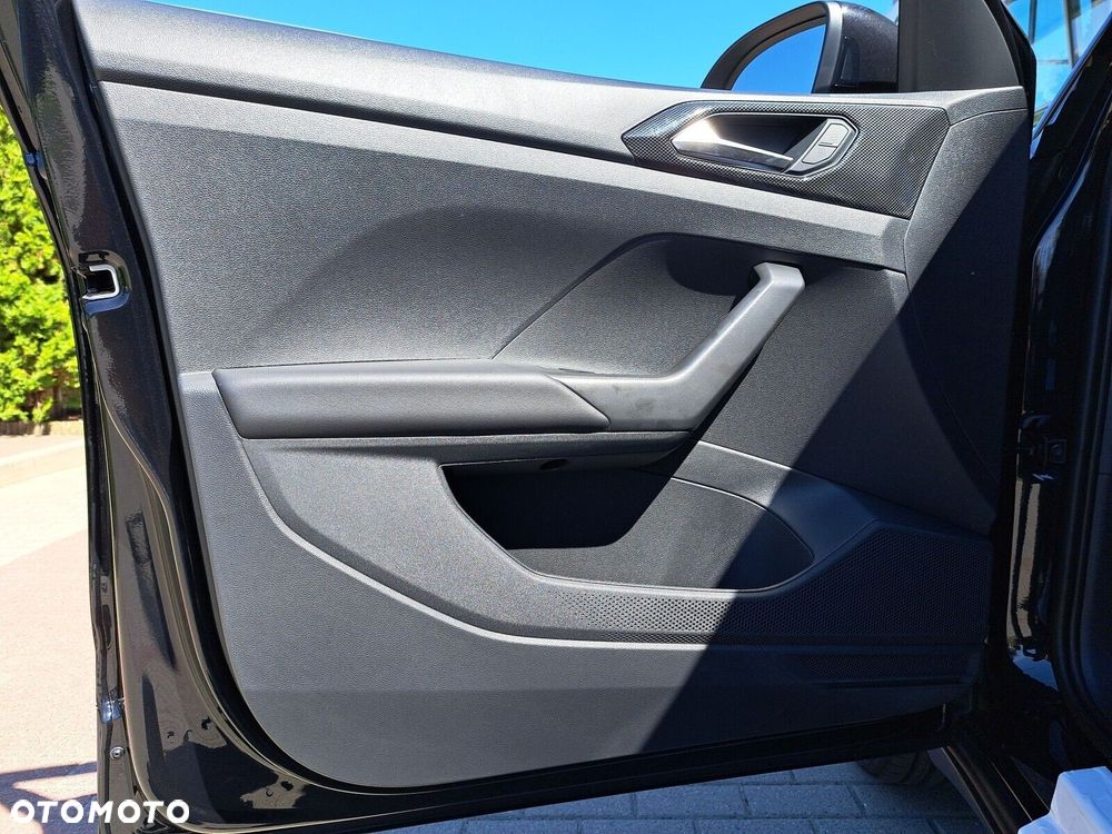 Volkswagen T-Cross - 11