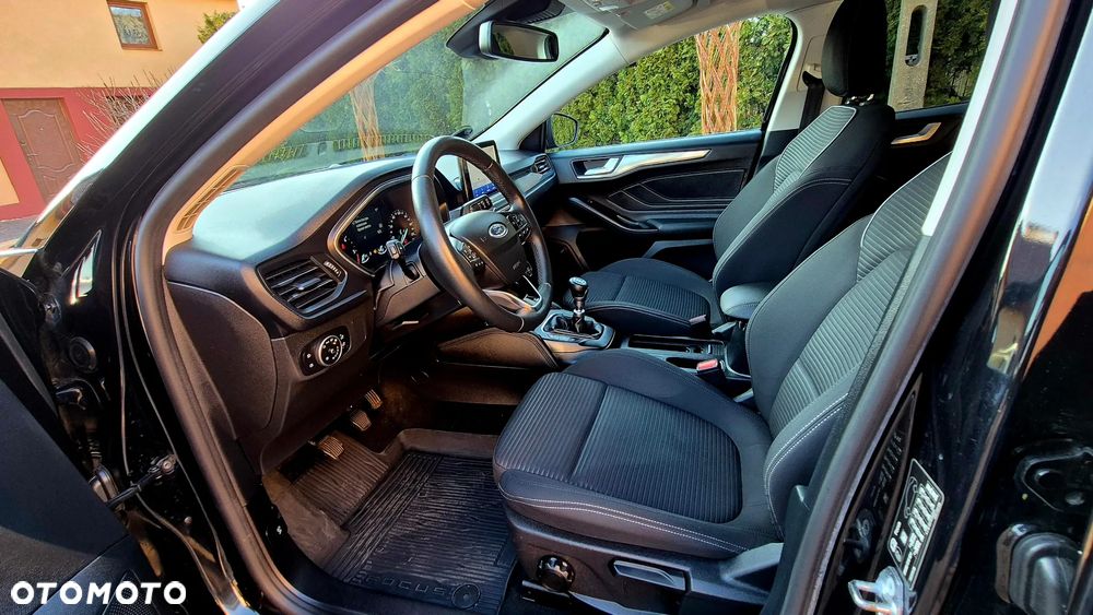 Ford Focus 1.5 EcoBlue STart-Stopp-System TITANIUM - 15