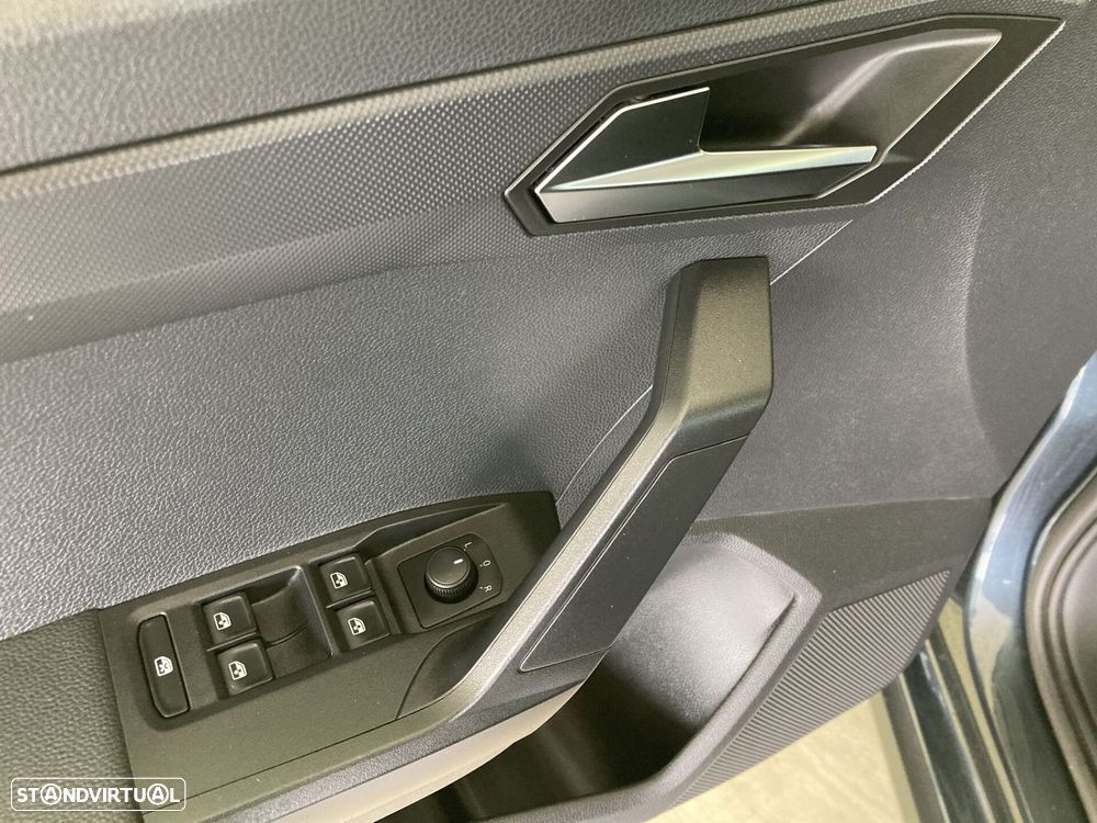 SEAT Arona 1.0 TSI Style DSG - 17