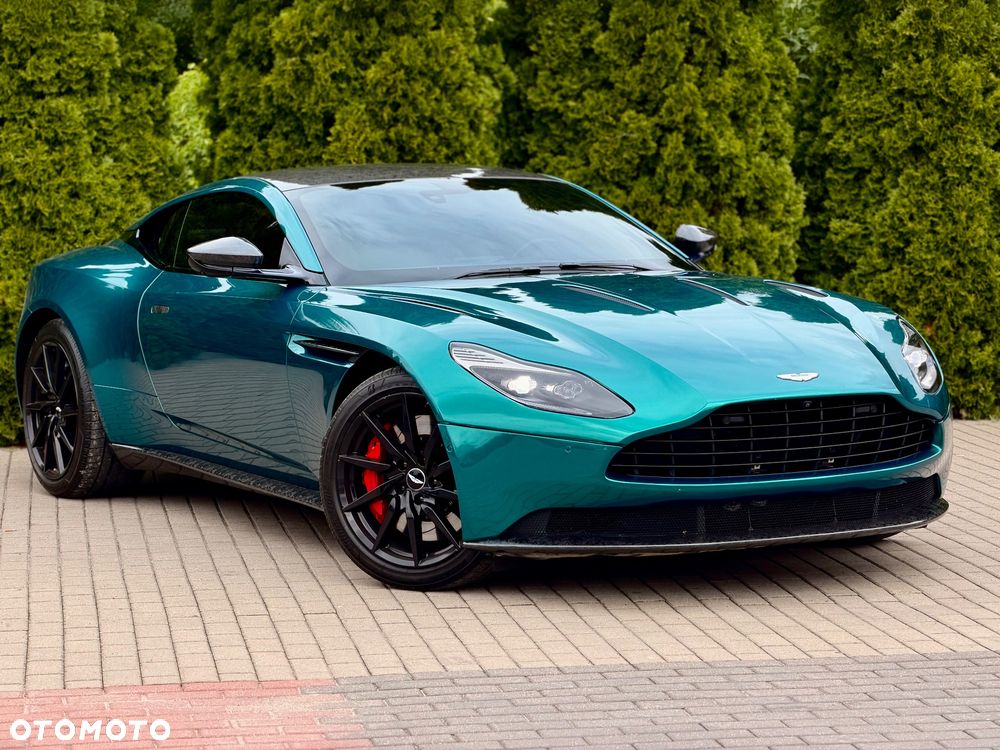 Aston Martin DB11 - 18