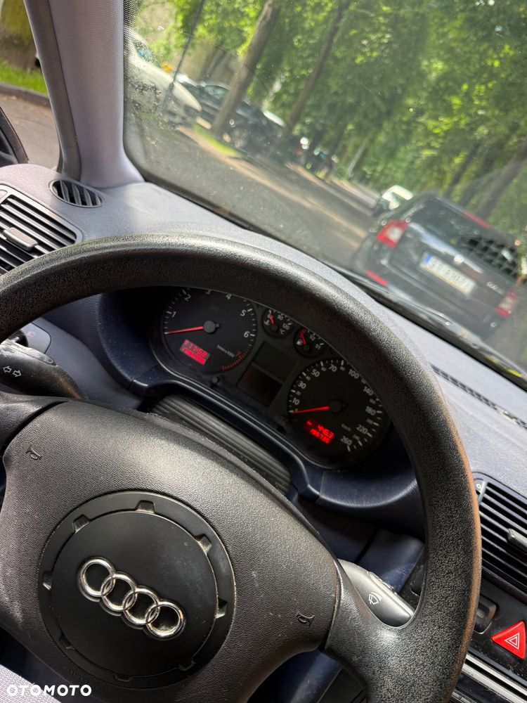 Audi A3 Sportback - 4