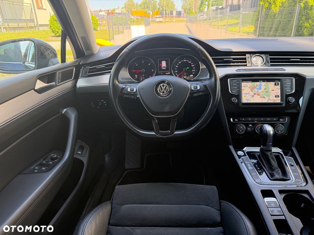 Volkswagen Passat - 18