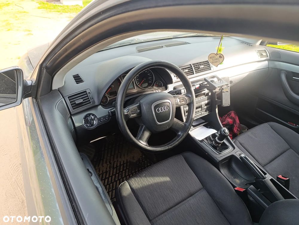 Audi A4 Avant 1.9 TDI - 4